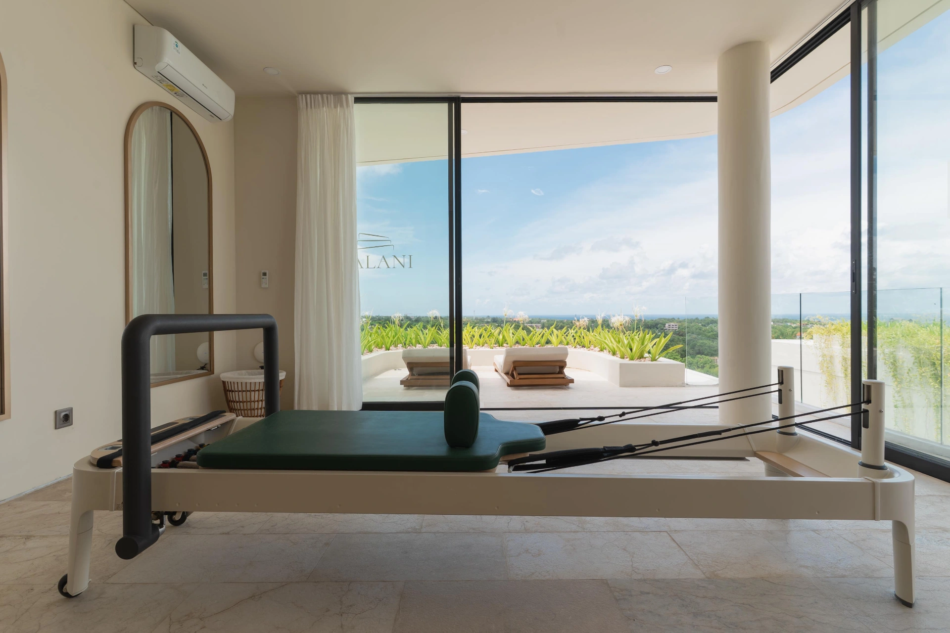 Villa Kalani Soul & Spirit - Zen Aesthetic 3BR Villa with Sauna & Reformer — image 1