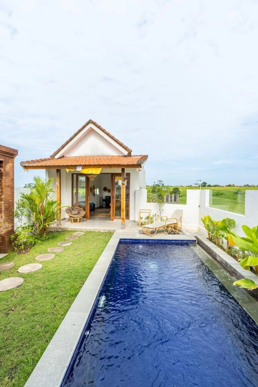 Private Villa For Rent 1 Bed In Seseh Cemagi Bali PO-4067