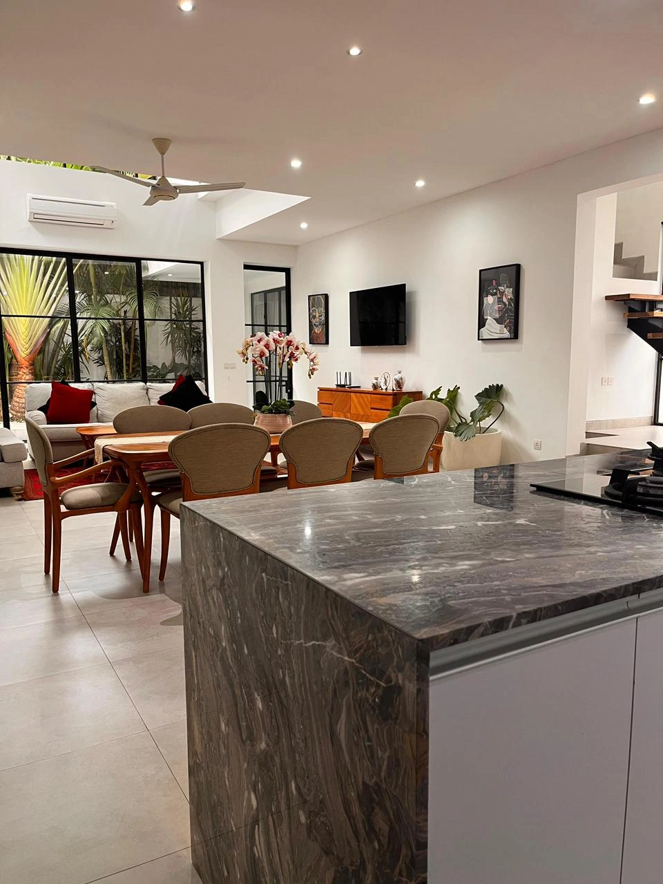 4 Bedroom Villa in Umalas IDR 70M / month +62 821 2222 0001 — image 3