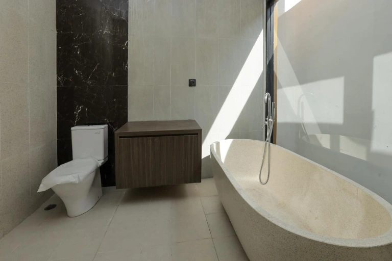2 Brand New Villas Side by Side — image 4