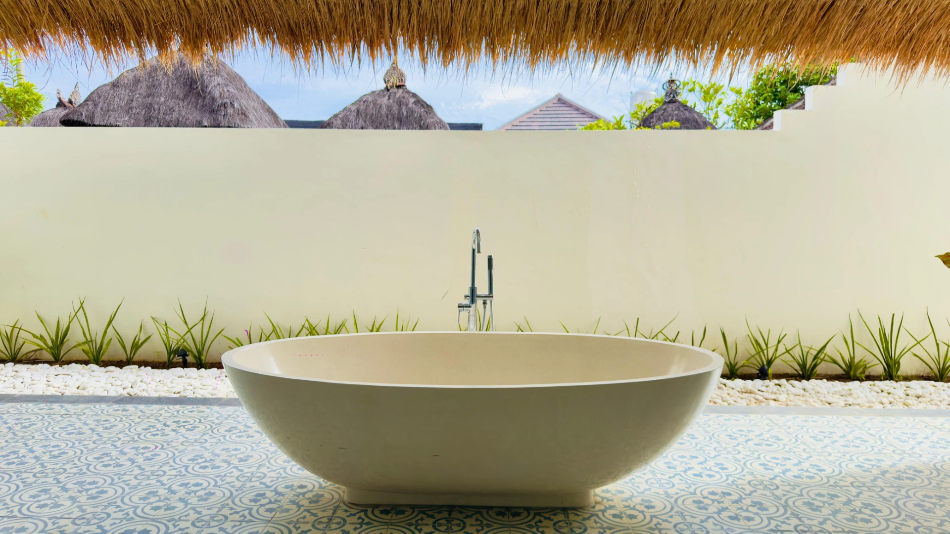 Villa For Rent 3 Bed In KerobokanBadung Bali PO-4070 — image 3