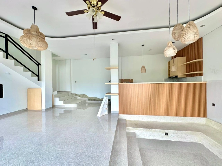 Brand New 2-Bedroom Villa in Cemagi — image 1