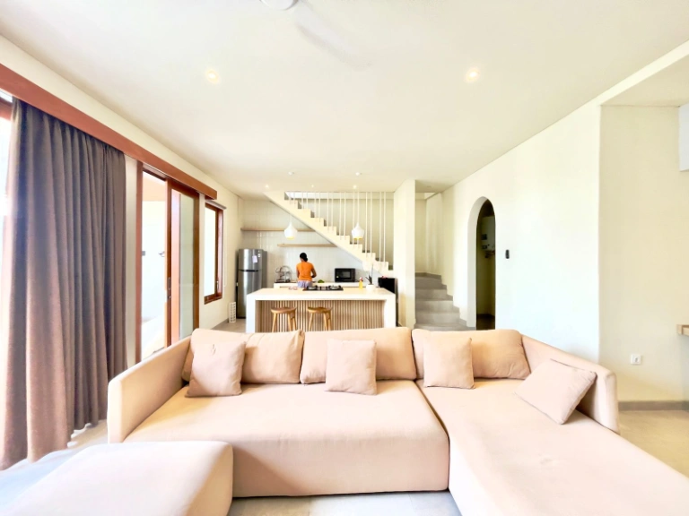 Beautiful 2-Bedroom Villa with Rice Field Views – Seseh — image 1