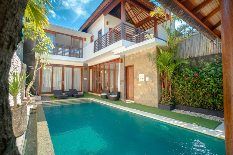 EXCLUSIVE 3 BEDROOM PRIVATE VILLA — image 1