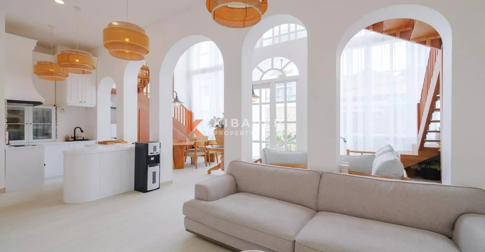 Modern Mediterranean Three-Bedroom Pool Villa in Prime Berawa Location YRR3755 — image 2