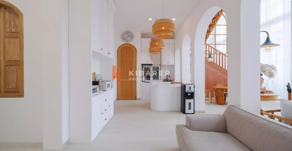 Modern Mediterranean Three-Bedroom Pool Villa in Prime Berawa Location YRR3755 — image 4