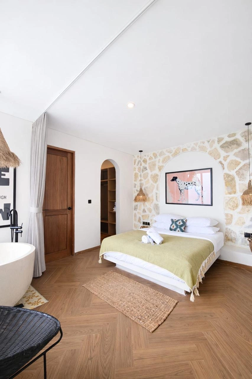 Luxury Loft Villa La Masietta l with Private Pool Central Canggu (Babakan) — image 1