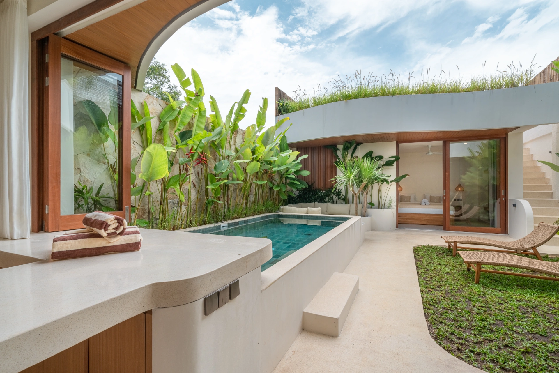 Whispering Silk - BRAND NEW Chic 2-Bedroom Villa in Pecatu — image 1