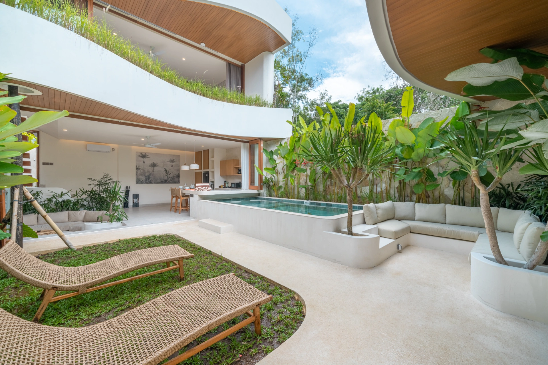 Whispering Silk - BRAND NEW Chic 2-Bedroom Villa in Pecatu