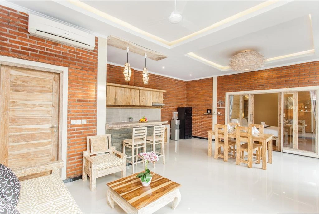 Villa For Rent 2 Bed In Canggu Badung Bali SH-4076 — image 3