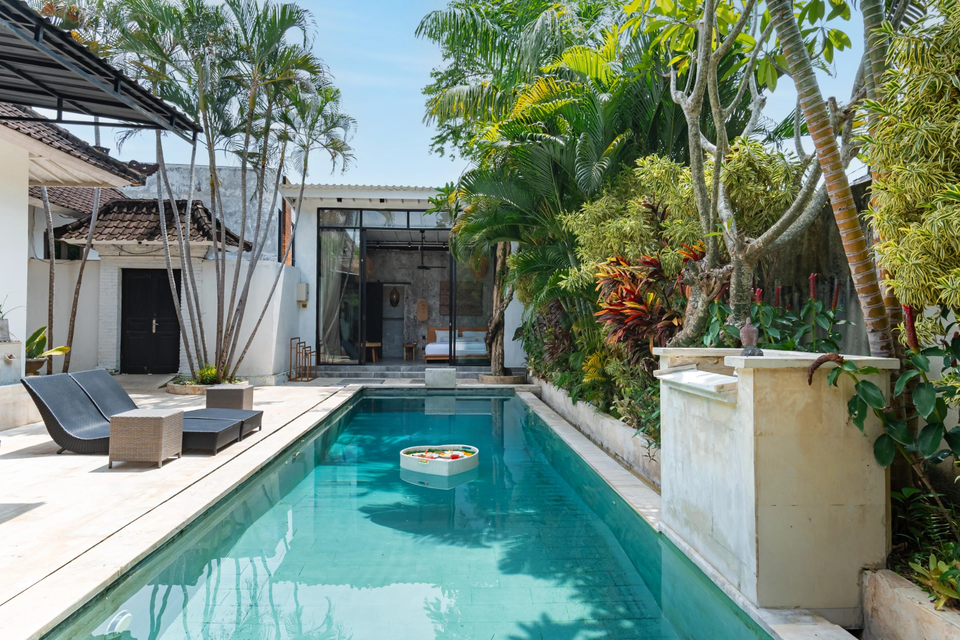 4BR Pool Villa 2 Bathtubs•End of Street•Closed LV — image 1
