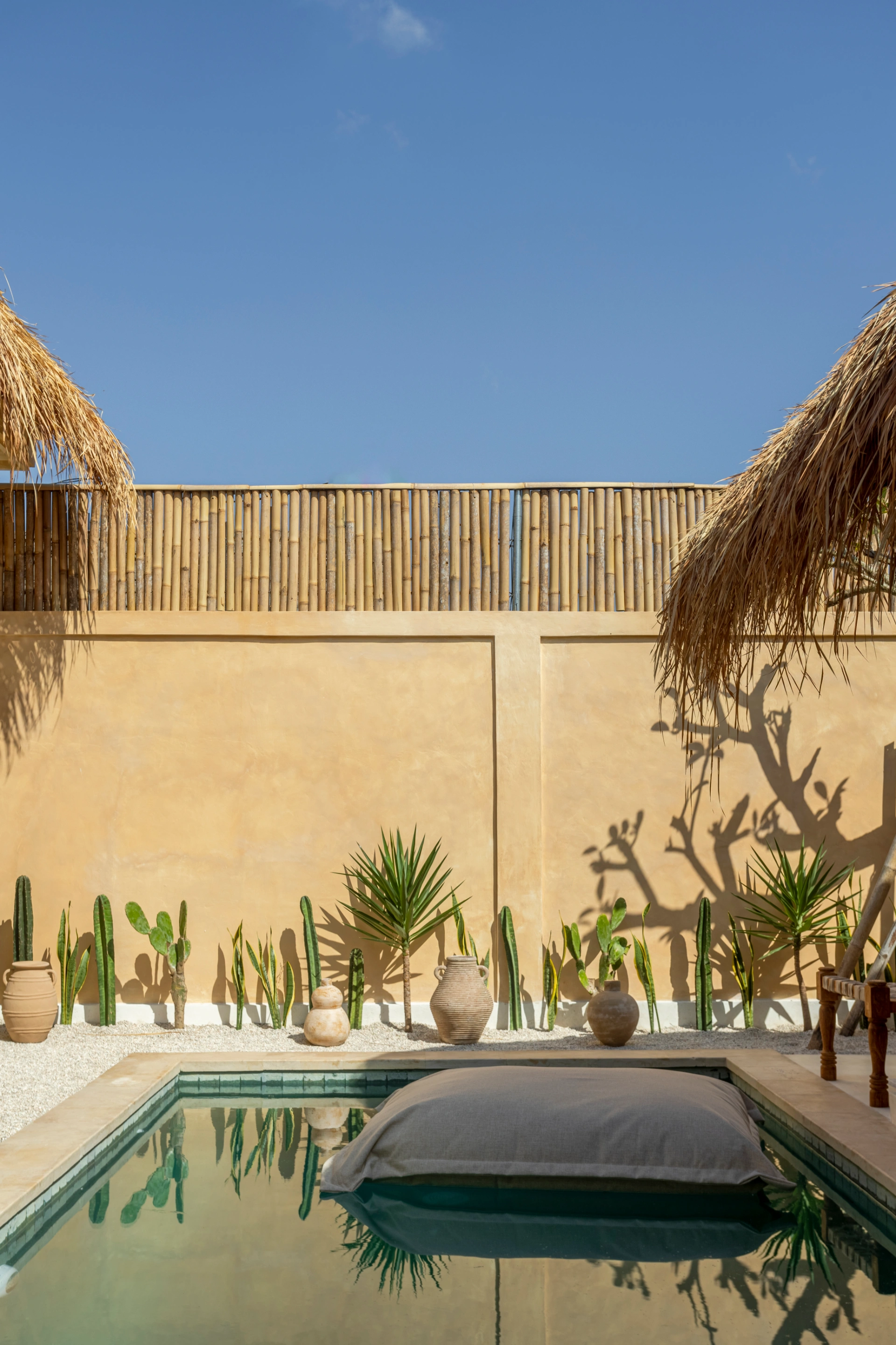 Villa Sol - Lovely Mediterranean style 3BR WPool. — image 3