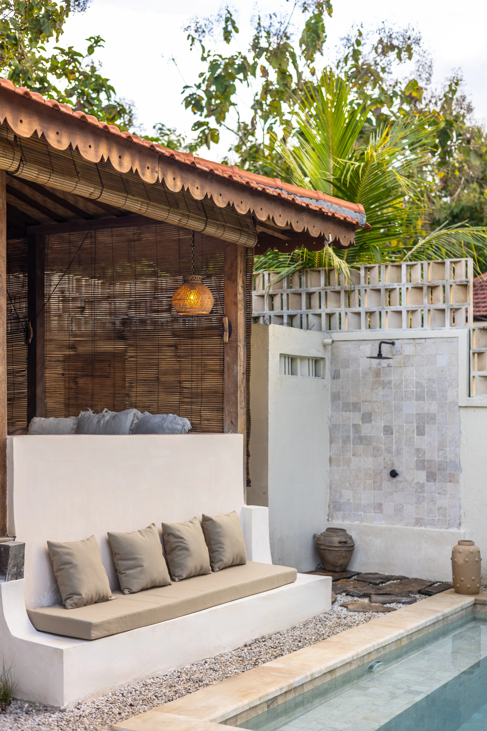 Villa Yin Uluwatu - Central 1BDR Villa with Pool — image 4
