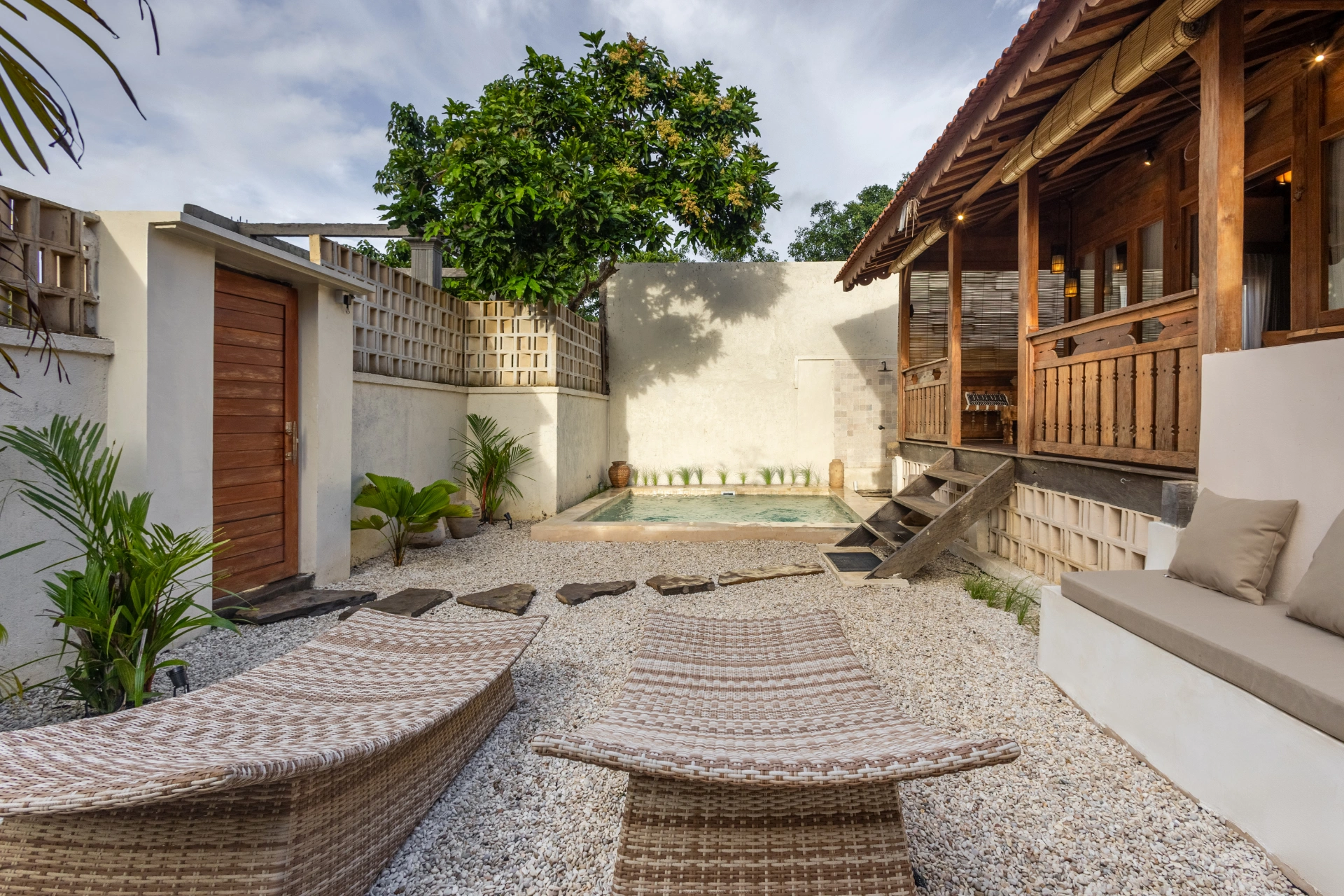 Villa Yang Uluwatu - Central 1BDR Villa with Pool