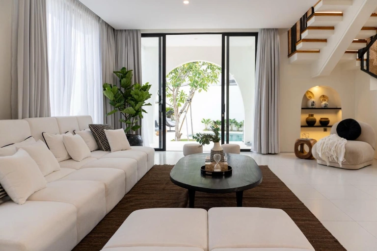 Pererenan Beach Villa — image 4