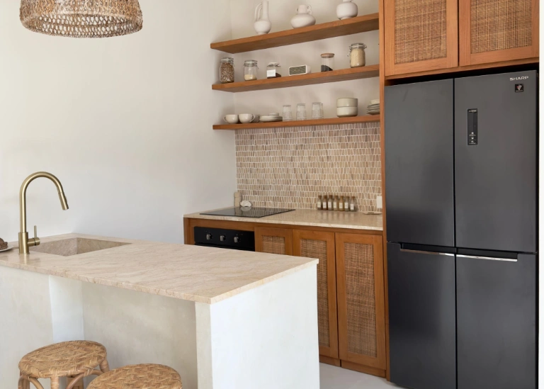 Cozy 2-Bedroom Villa — 5 Minutes from Seseh Beach — image 3