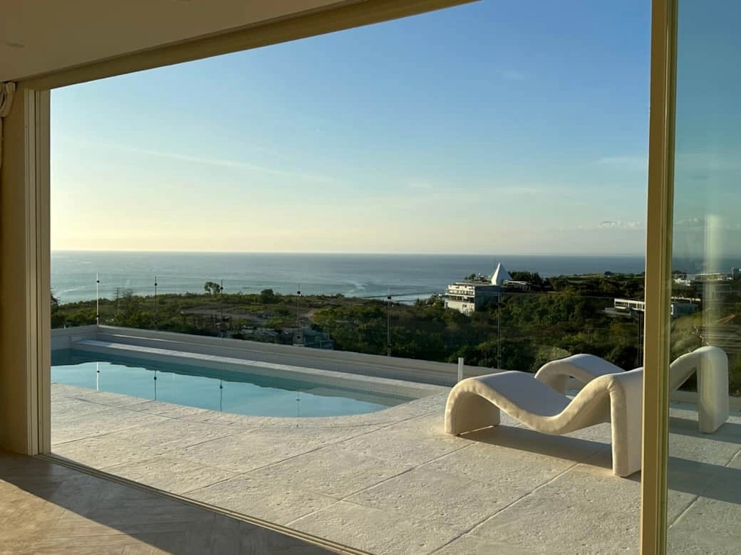 Luxury Ocean View Villa in Uluwatu — image 4