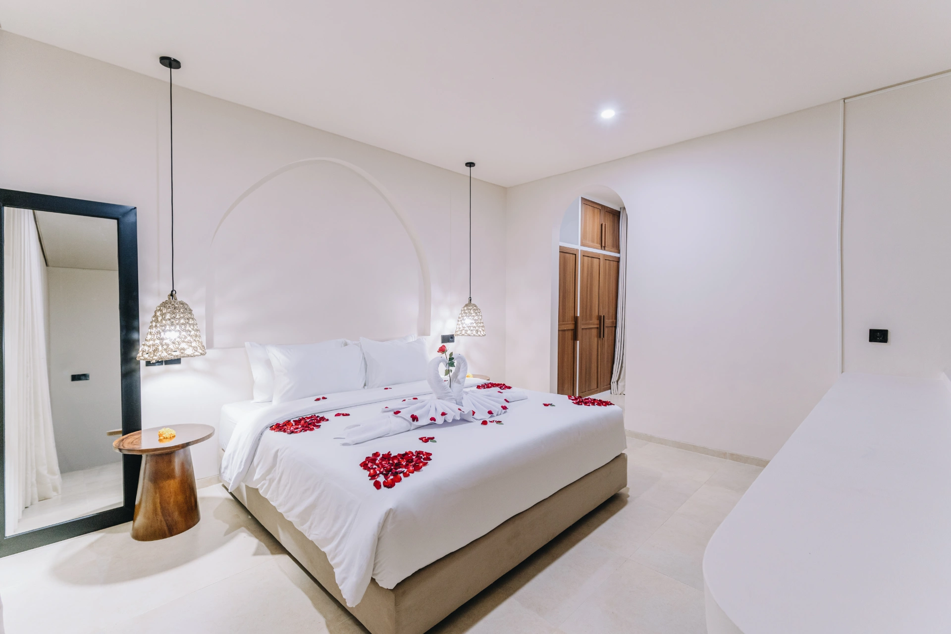8min Seseh Beach•Balcony•1BR Pool Villa•Ricefields — image 3
