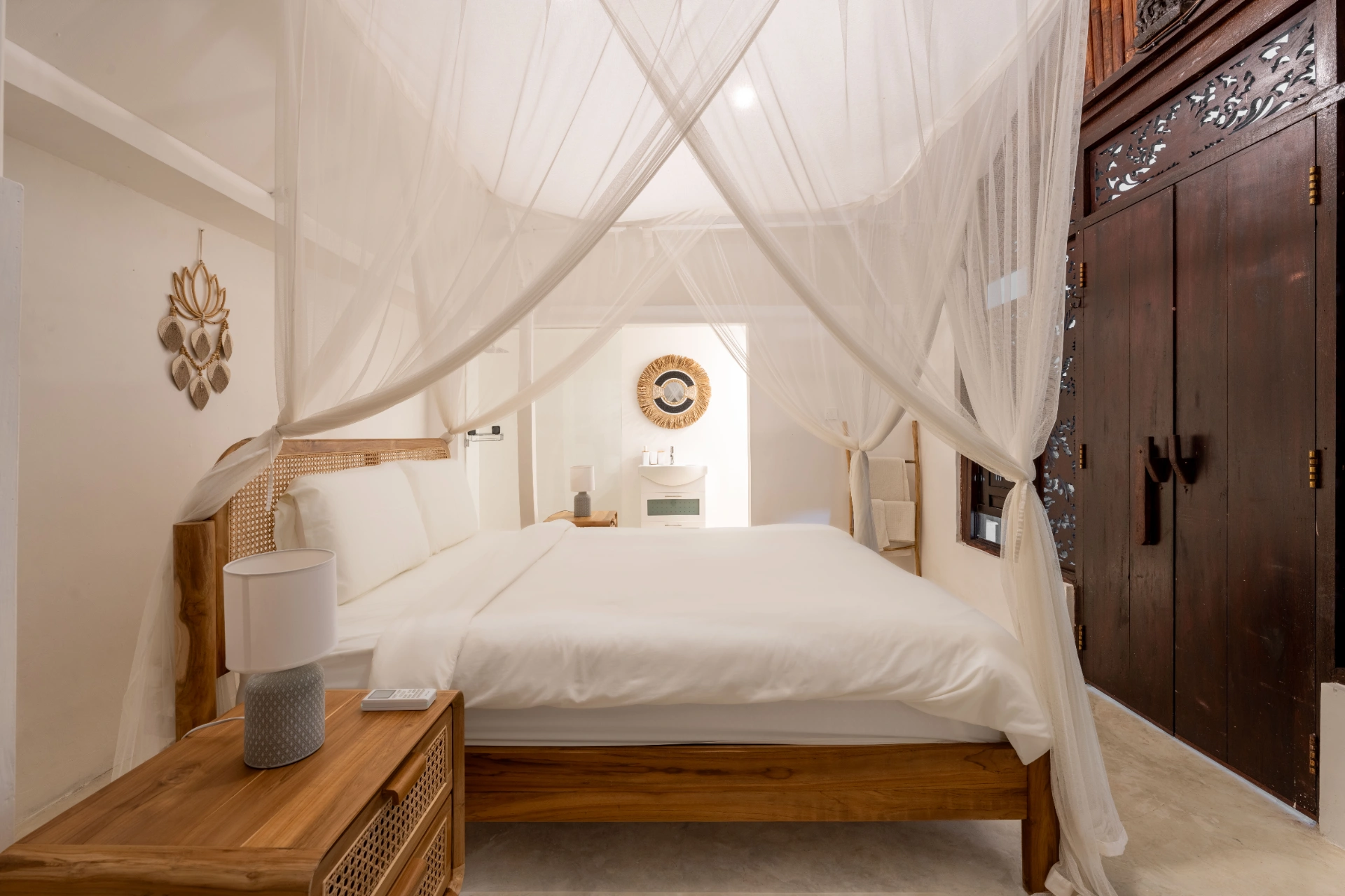 Jungle House - 2BR Jungle Villa | Shared Pool and Garden & Family Friendly — image 2