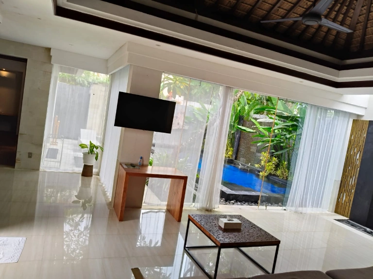 villa jimbaran walk to the beach — image 1