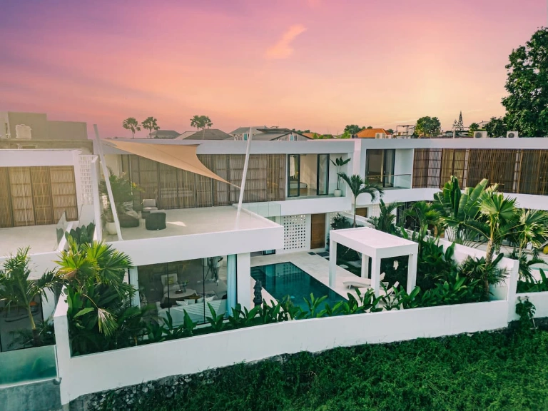 NEW VILLA IN CANGGU BABAKAN FOR DAILY AND MONTHLY RENT — image 3