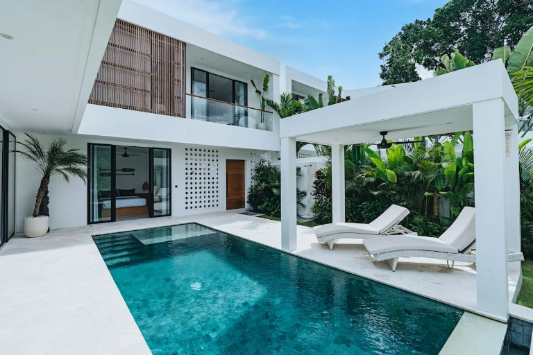 NEW VILLA IN CANGGU BABAKAN FOR DAILY AND MONTHLY RENT — image 4