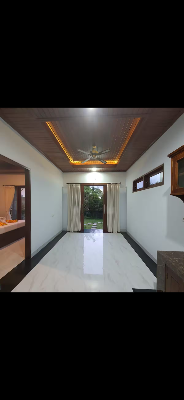 Blue Cat Villa — image 3