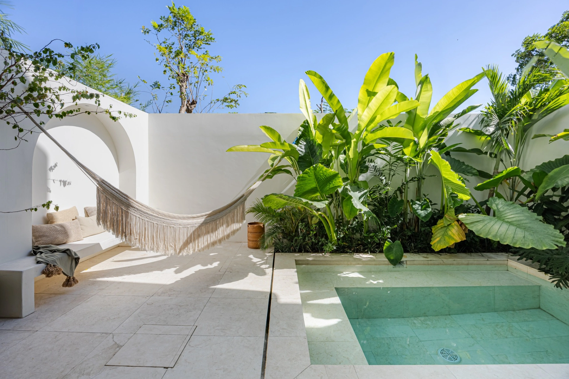2 BR VILLA IN MUNGGU — image 4