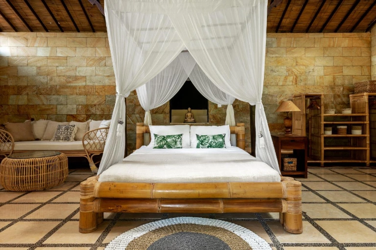Elephant House- 1BR Family-Friendly Villa with Shared Pool and Garden| Near Ubud — image 1