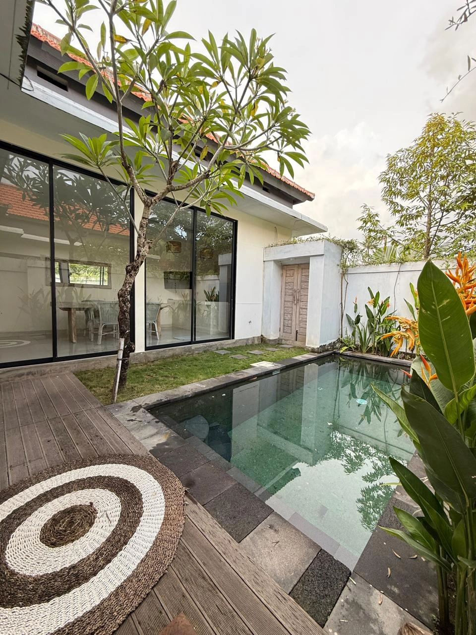 Cheap 2 Bedroom Villa - Babakan Canggu