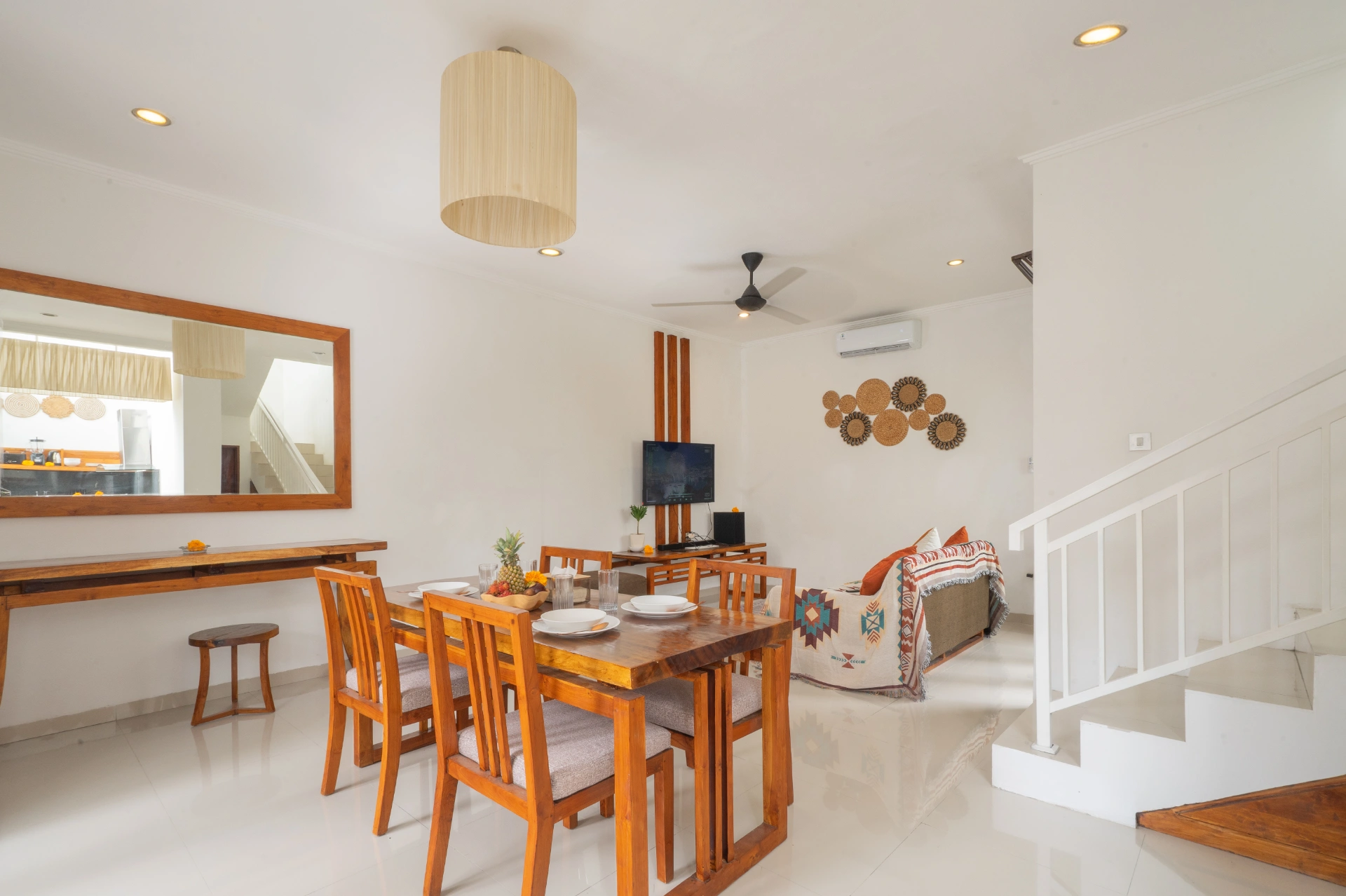 2 Bedroom Villa Kerobokan — image 1
