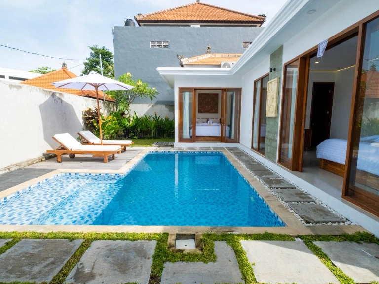 Villa for Rent 4 Unit Tibubeneng Padonan Canggu