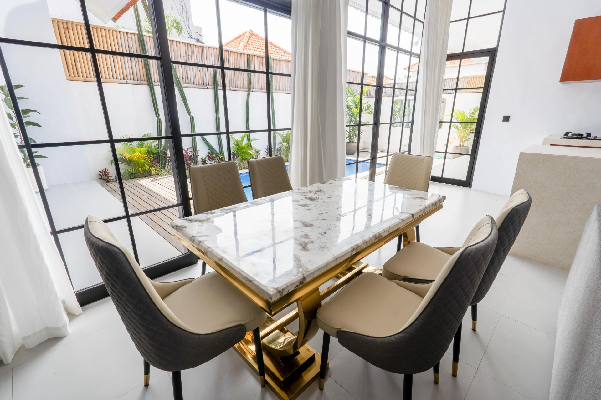 3BR Villa Acha Pererenan near Jungle Padel — image 2