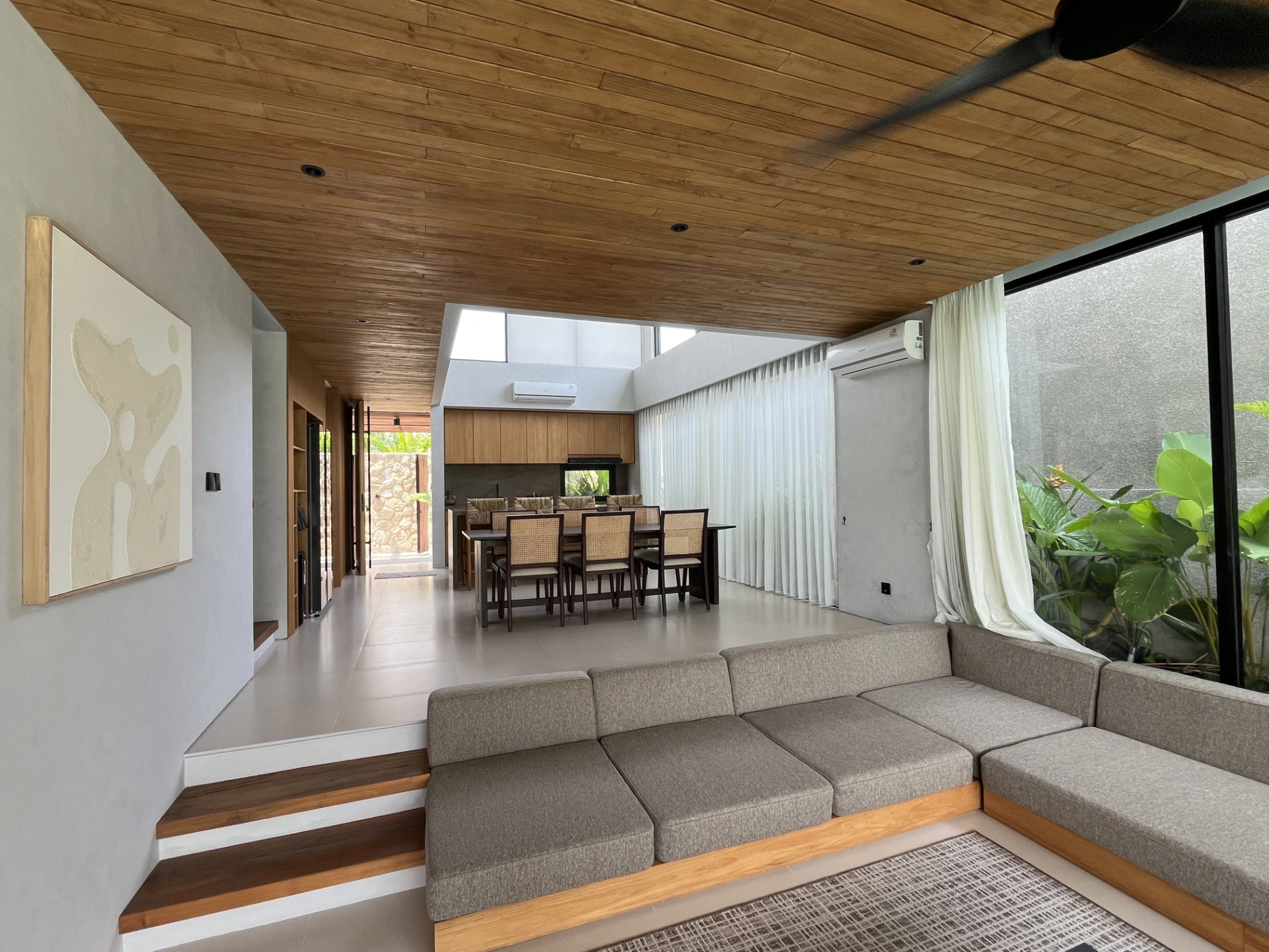 3 Bedroom Brand New Modern Villa — image 4