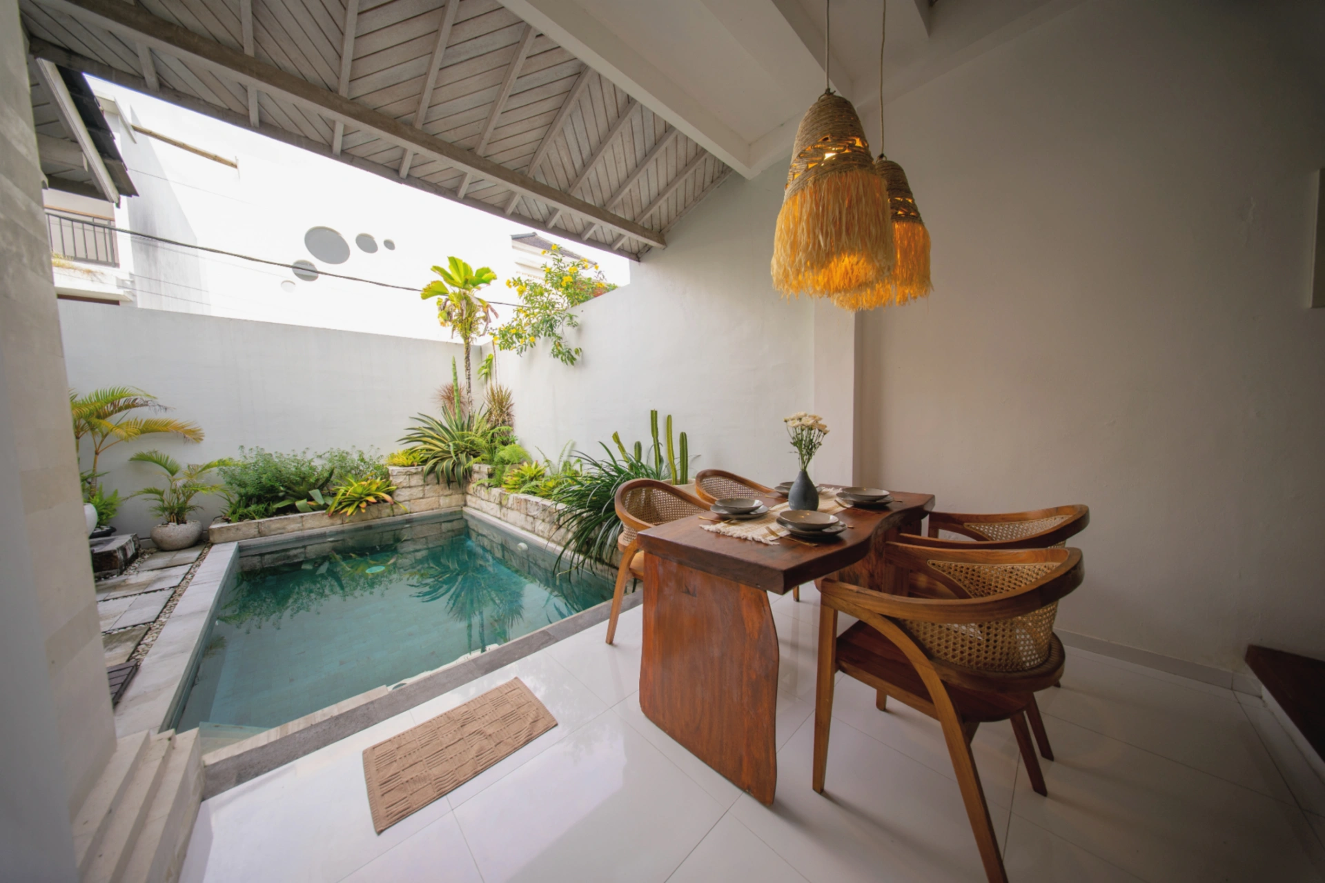 *PROMO - Canggu 2BR-Tropical Retreat w/ Pool — image 1