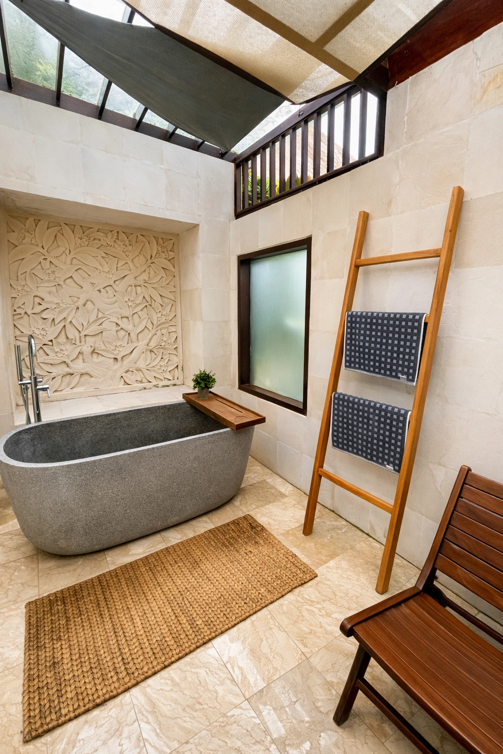 2-bedroom tranquil oasis with pool near Ubud Villa Puri Lotus — image 1