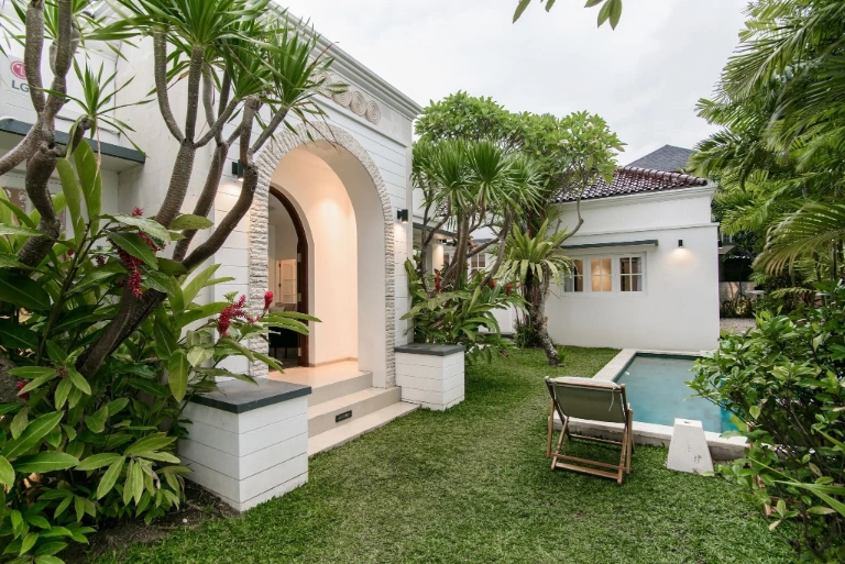 3 BEDROOM VILLA IN UMALAS IDR 50 MILL/MONTH +62 821 2222 0001 — image 1