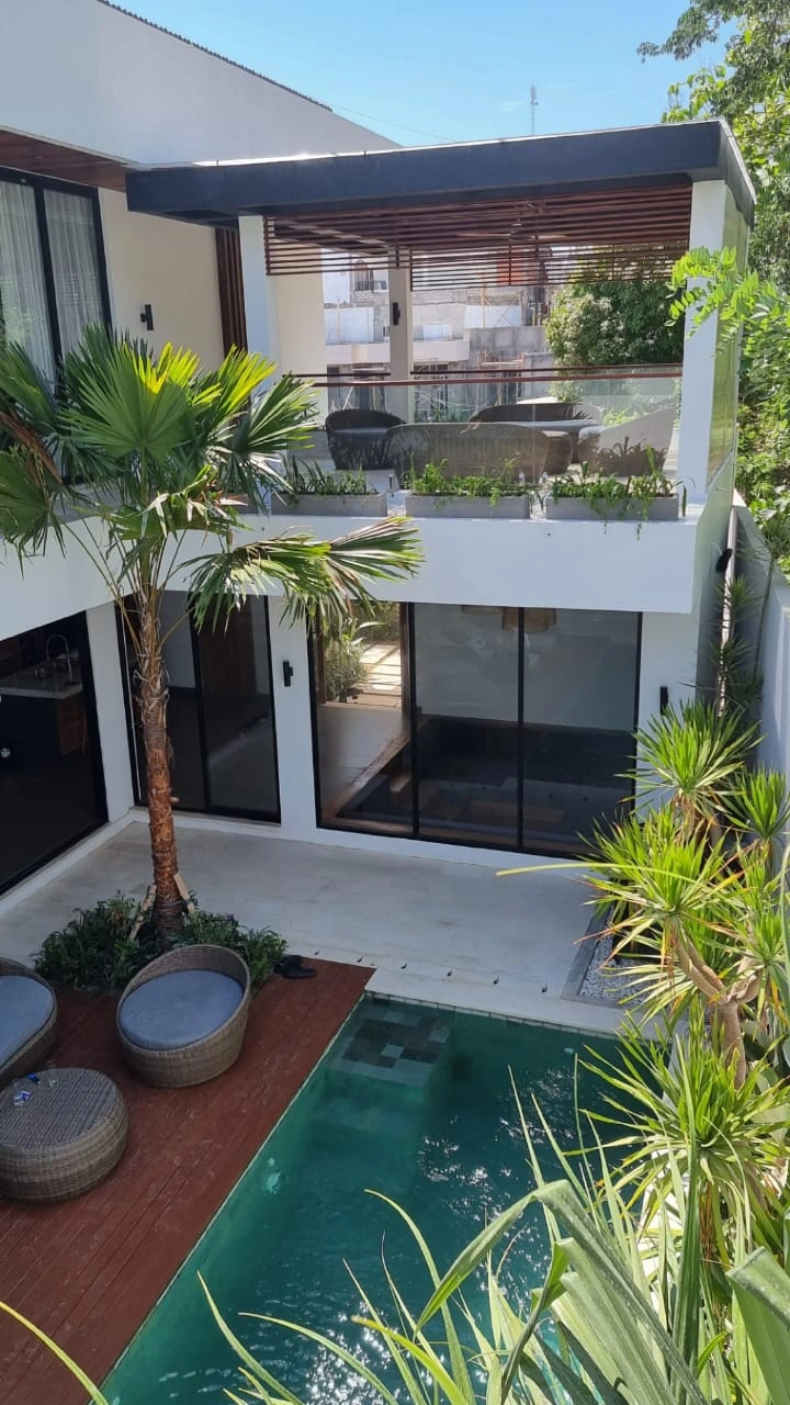Modern 3BR Contemporary Villa w/ Home Office — image 1