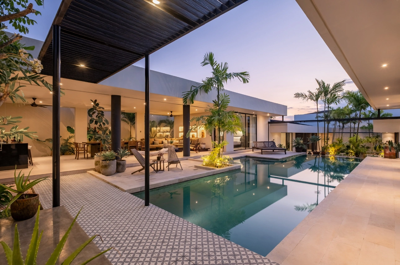 Refined 3BR Open-Living Villa w/ Garden & Pool