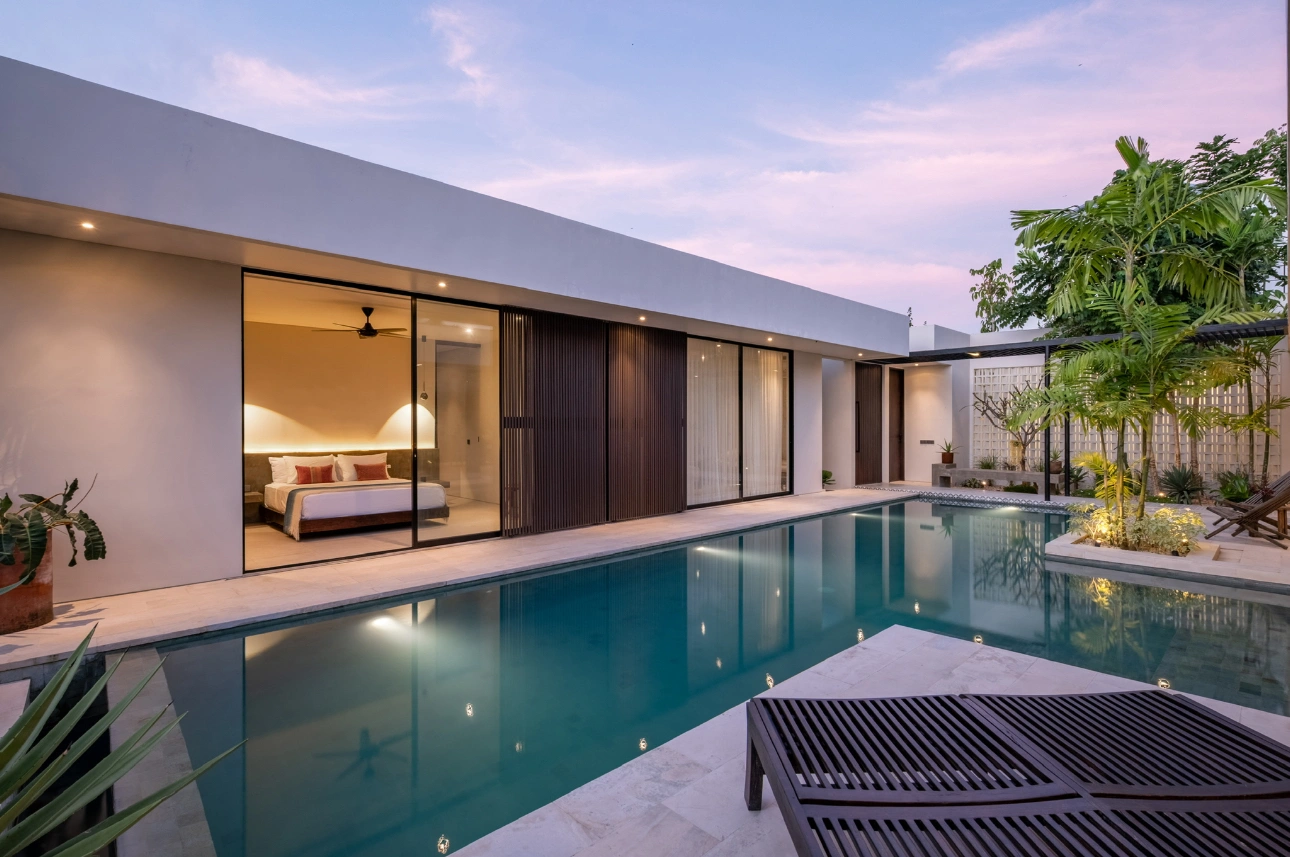 Refined 3BR Open-Living Villa w/ Garden & Pool — image 2