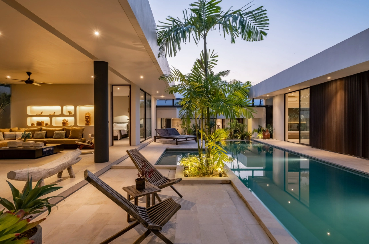 Refined 3BR Open-Living Villa w/ Garden & Pool — image 4