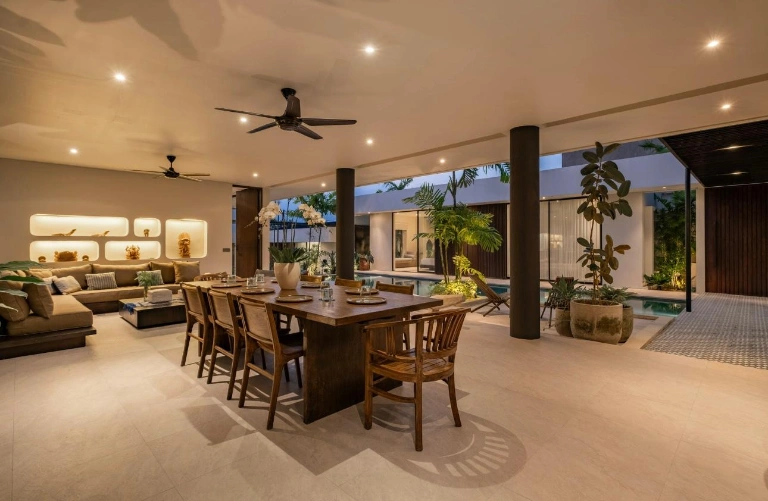 Refined 3BR Open-Living Villa w/ Garden & Pool — image 1