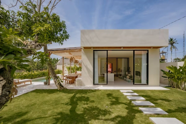 Brand New 3-Bedroom Villa for Rent – Beraban (Quiet & Ricefield Views)