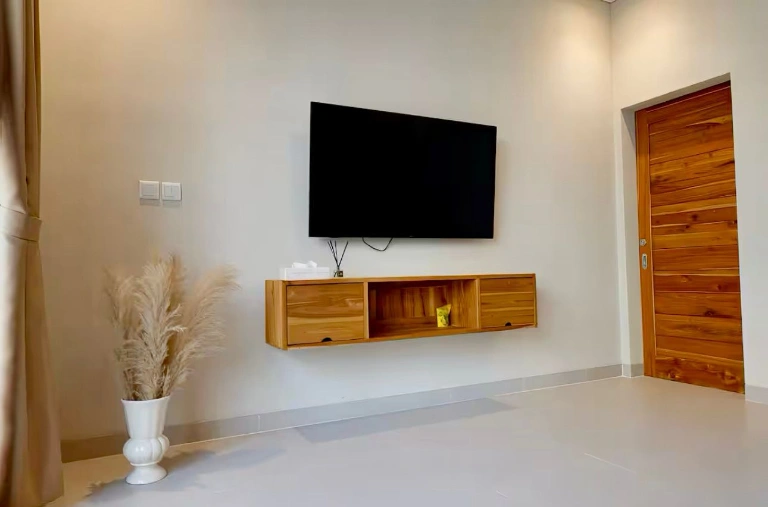 2BR Villa Lumea at Batu Bolong Canggu — image 4