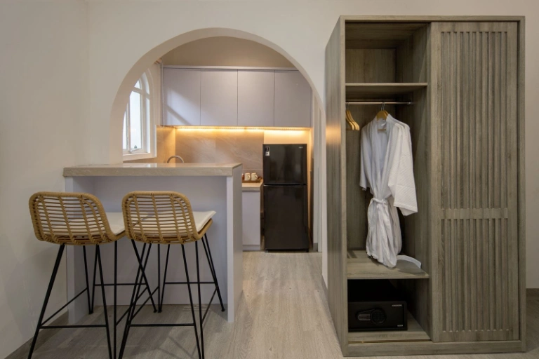 1BR Apartment Studio at the Heart of Canggu with Sharing pool — image 2