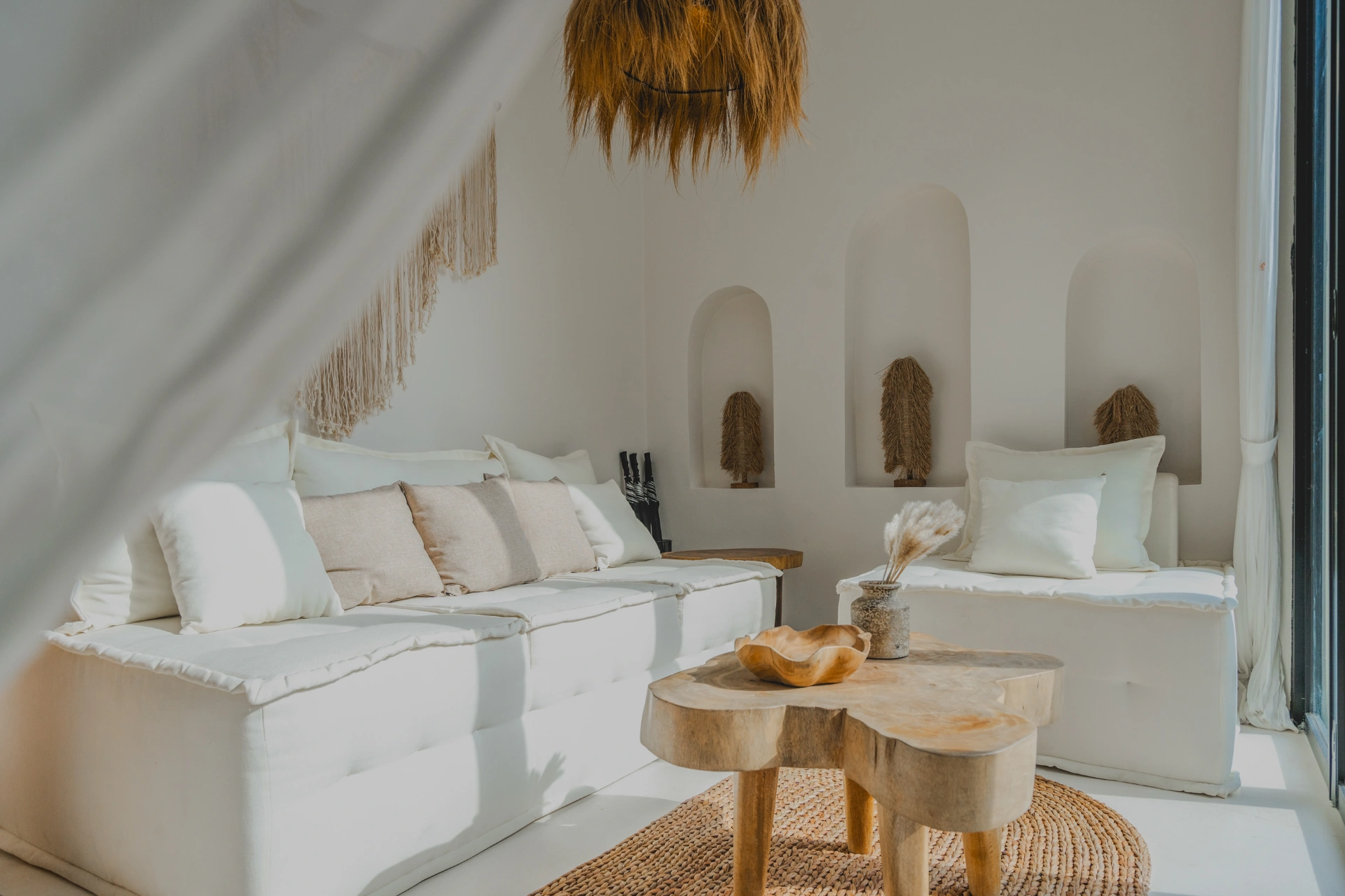 Luana - Charming 2BR Canggu | Private Pool & Rooftop — image 4
