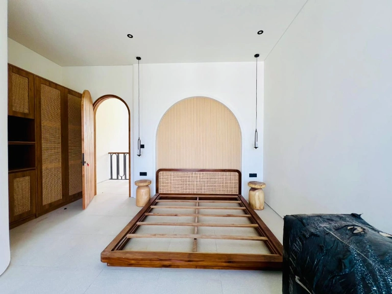 Mediterranean Villa in Prime Berawa - For Sale & Rent - YO203D — image 4