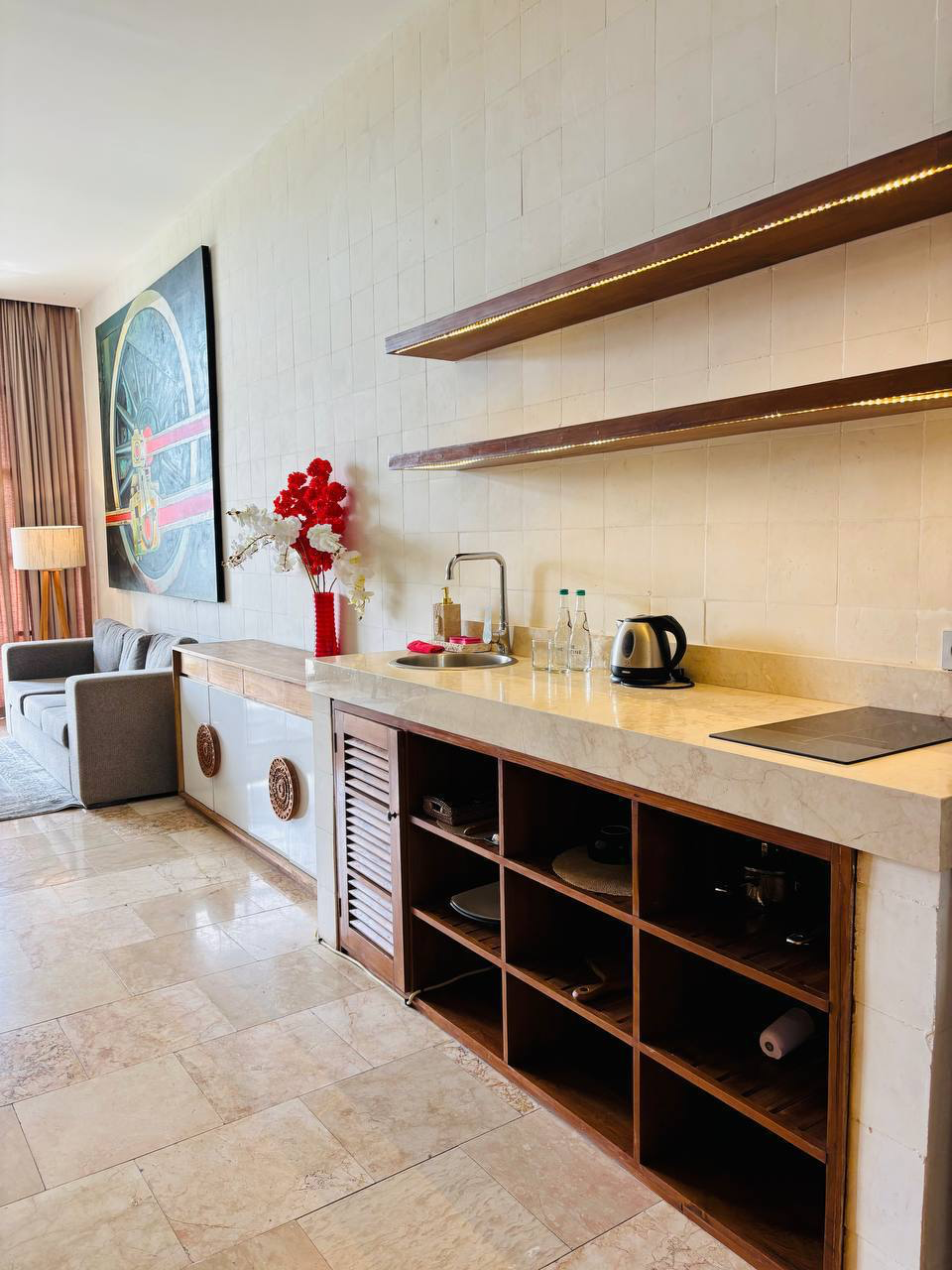 PARQ Ubud Onyx — image 2