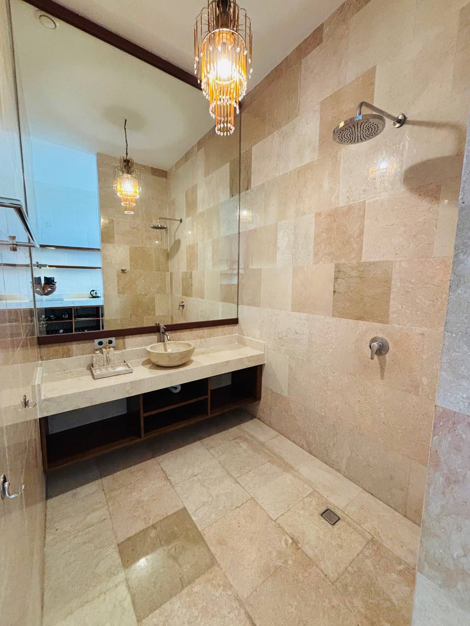PARQ Ubud Onyx — image 3