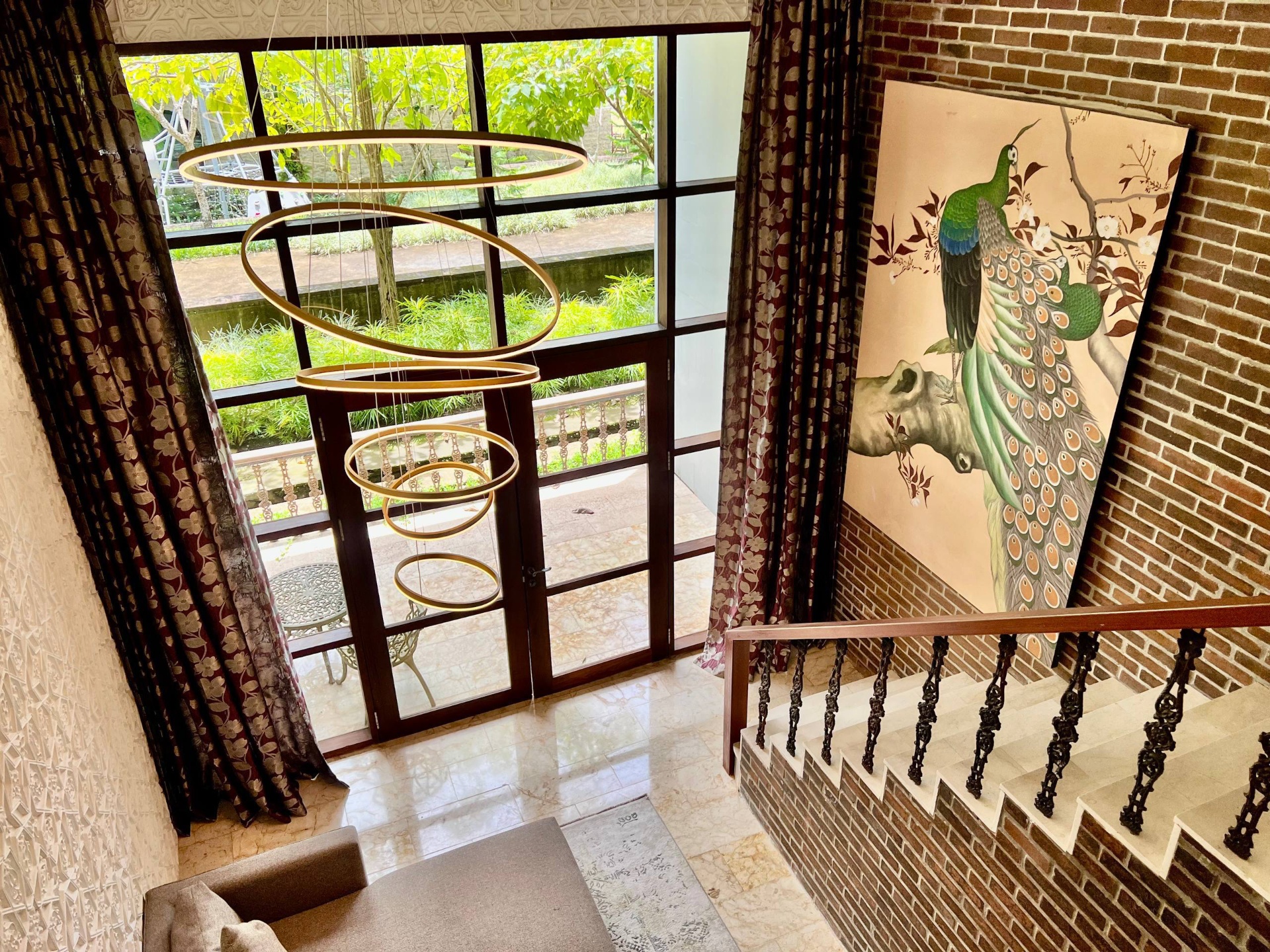 Onyx PARQ Ubud 2 level apartment — image 2